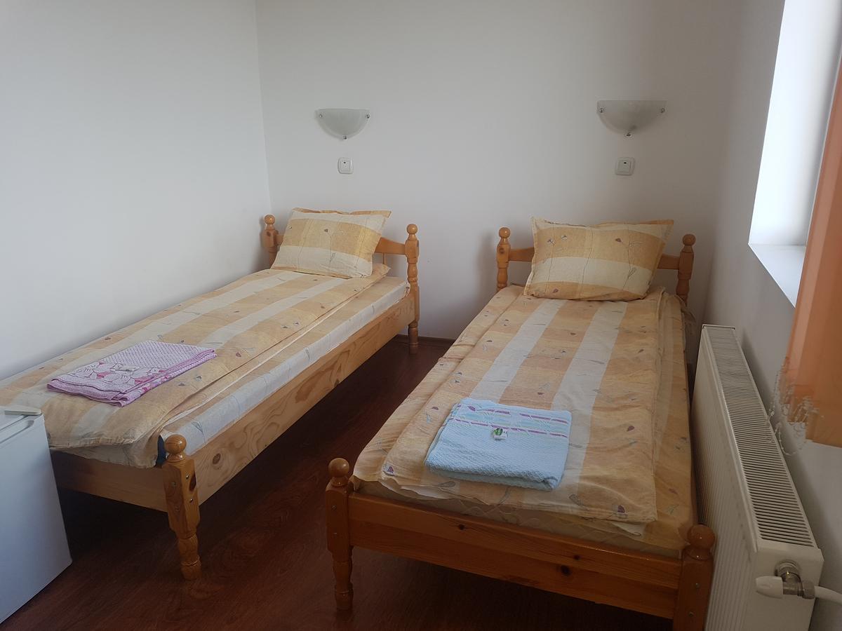 Guest House Chala מראה חיצוני תמונה